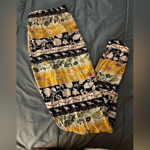 Floral Striped leggings in Yellow and Black